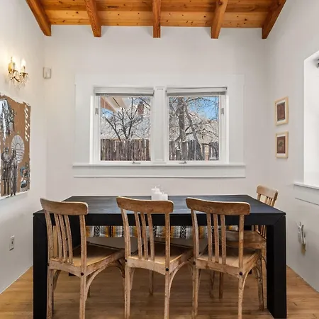 238 Griffin Street Unit A * Santa Fe