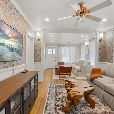 238 Griffin Street Unit A *