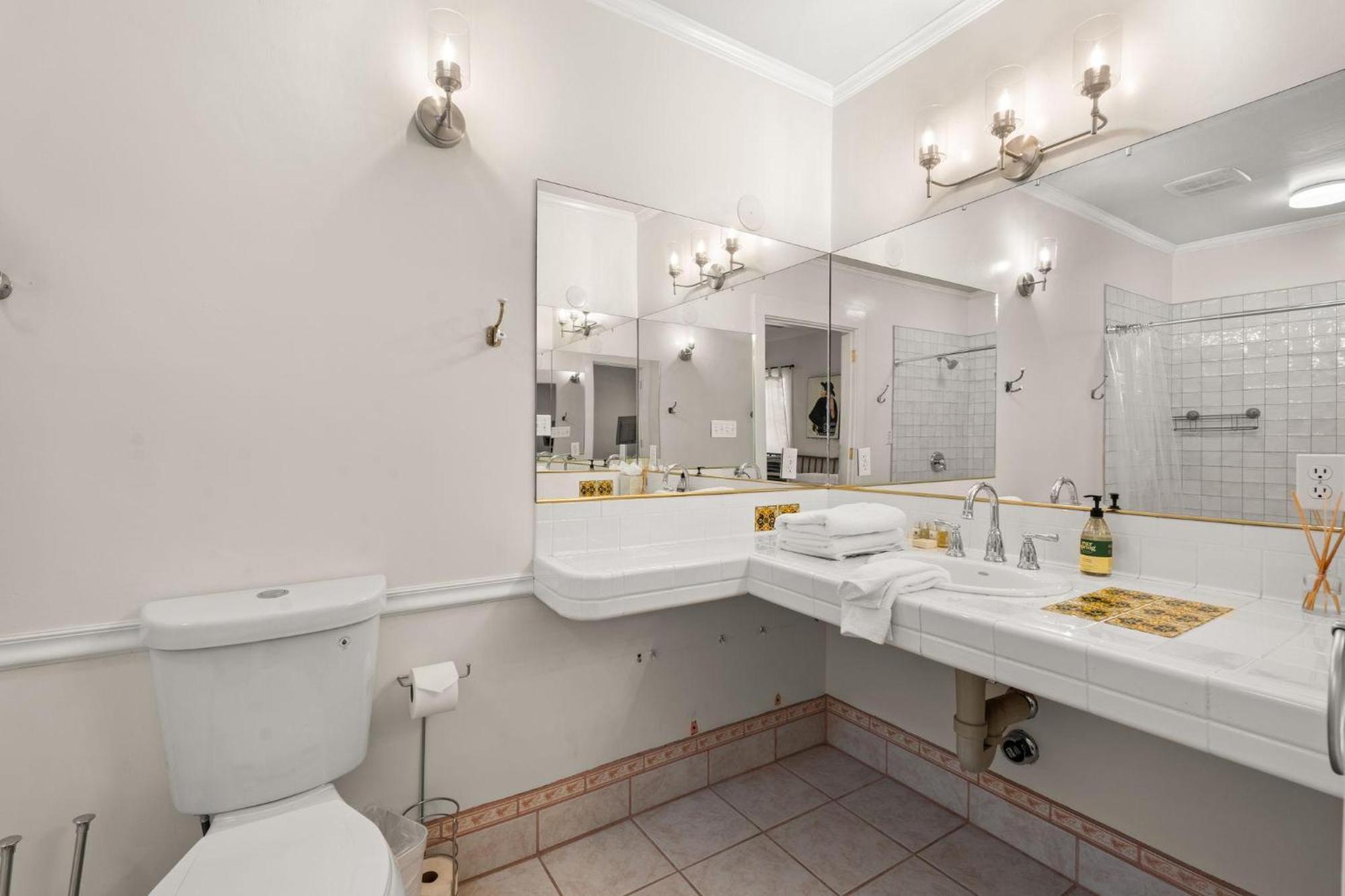 238 Griffin Street Unit A